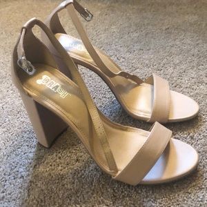 Strapped nude 3 inch heels